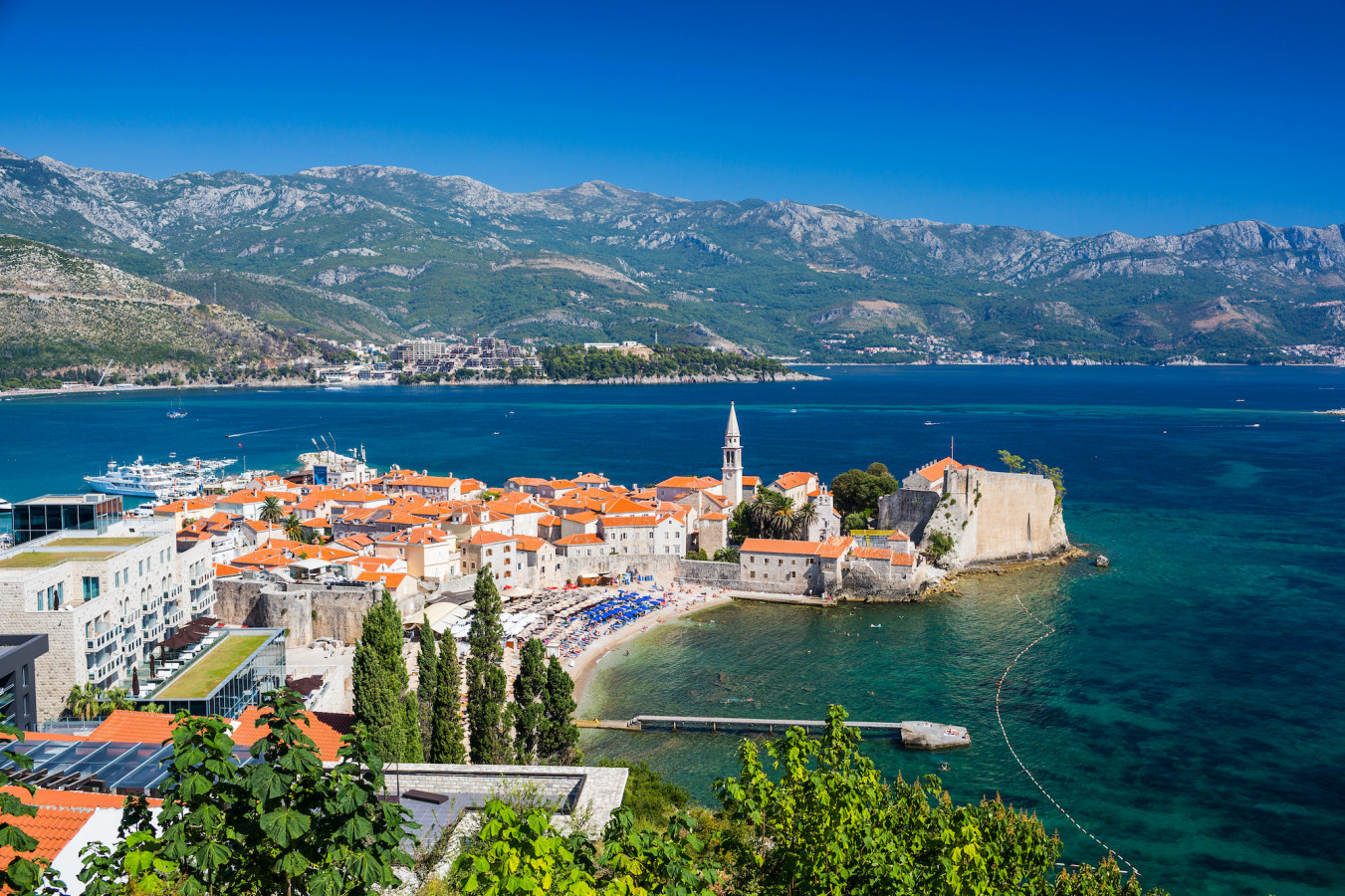 Foto de internet. Casco antiguo de Budva.