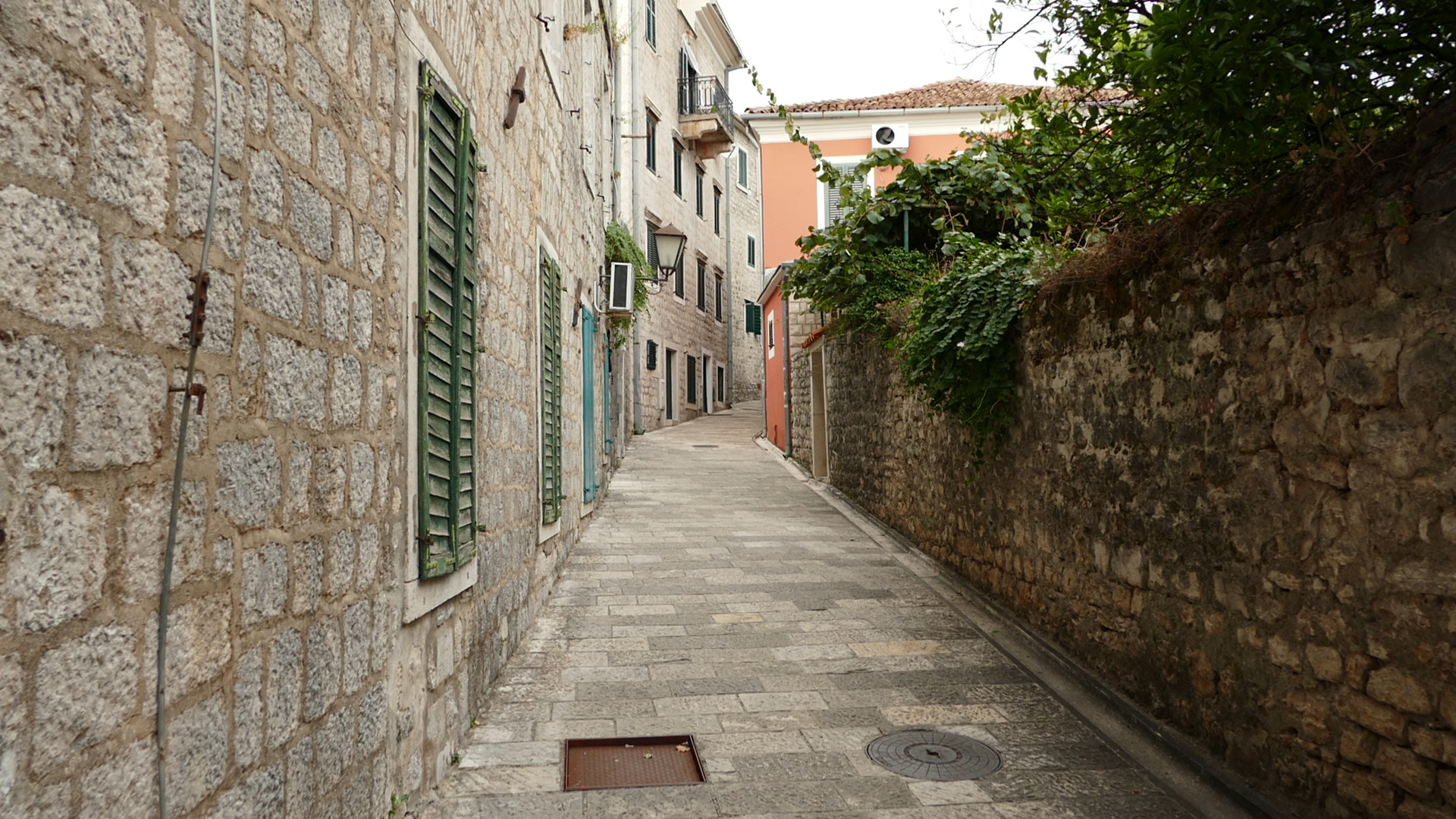 Callecitas del casco antiguo de Herceg Novi.